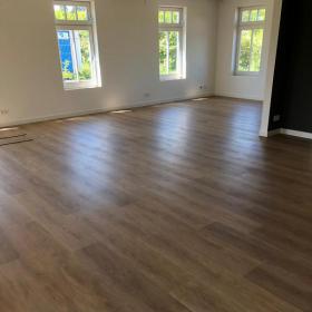 PVC stroken van projectkwaliteit bij u thuis tegen scherpe projectprijzen PVC stroken van projectkwaliteit bij u thuis tegen scherpe projectprijzen